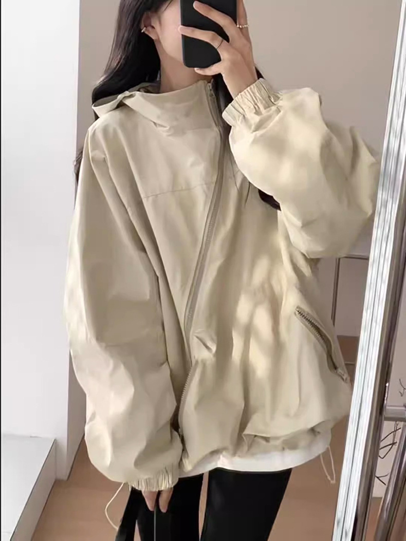 美式连帽冲锋衣外套女2023新款春秋装休闲百搭户外宽松薄款防晒衣详情5