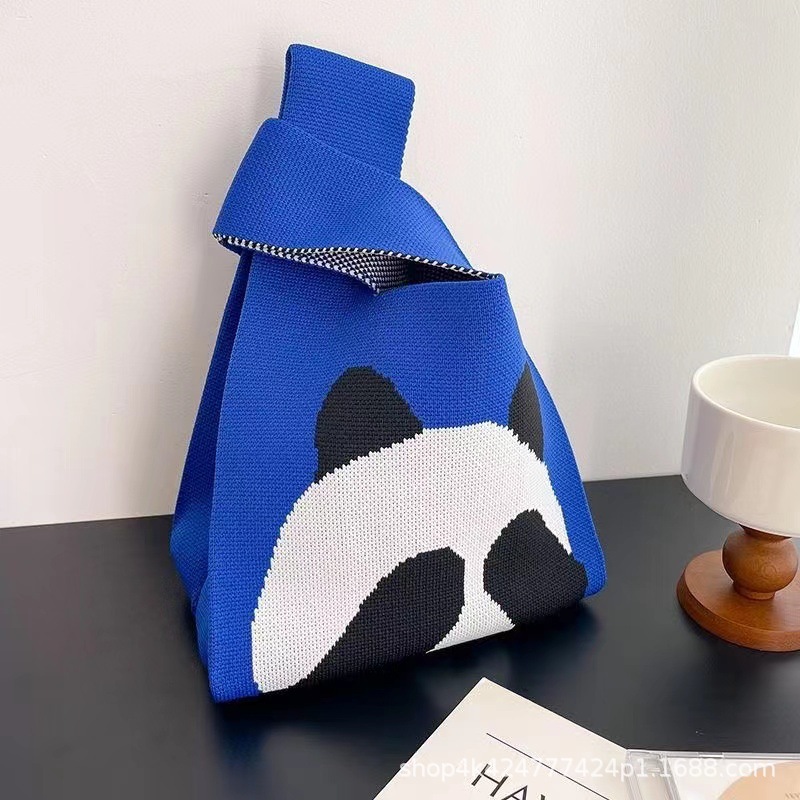 Bolso de panda lindo mujer de lana de punto bolsa de cubo versión japonesa y coreana 100 bolsos casuales bolsa de tote box lunch bag pic 6