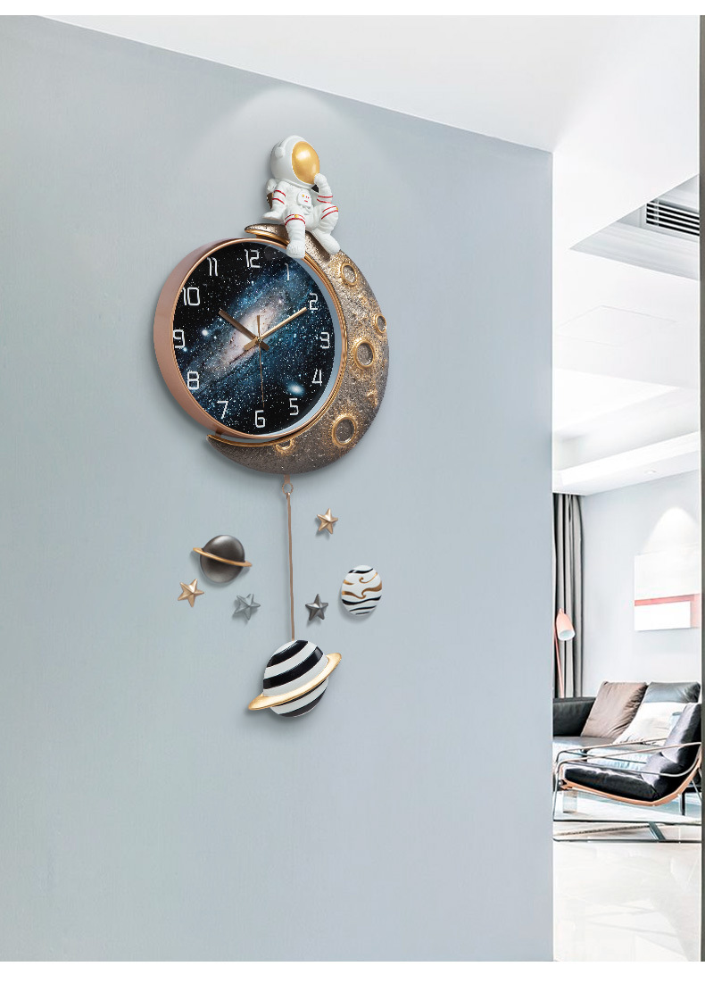 Fuxiao decoración del hogar reloj creativo reloj de pared sala de estar moda moderna astronauta dibujos animados niños decoración reloj pic 7