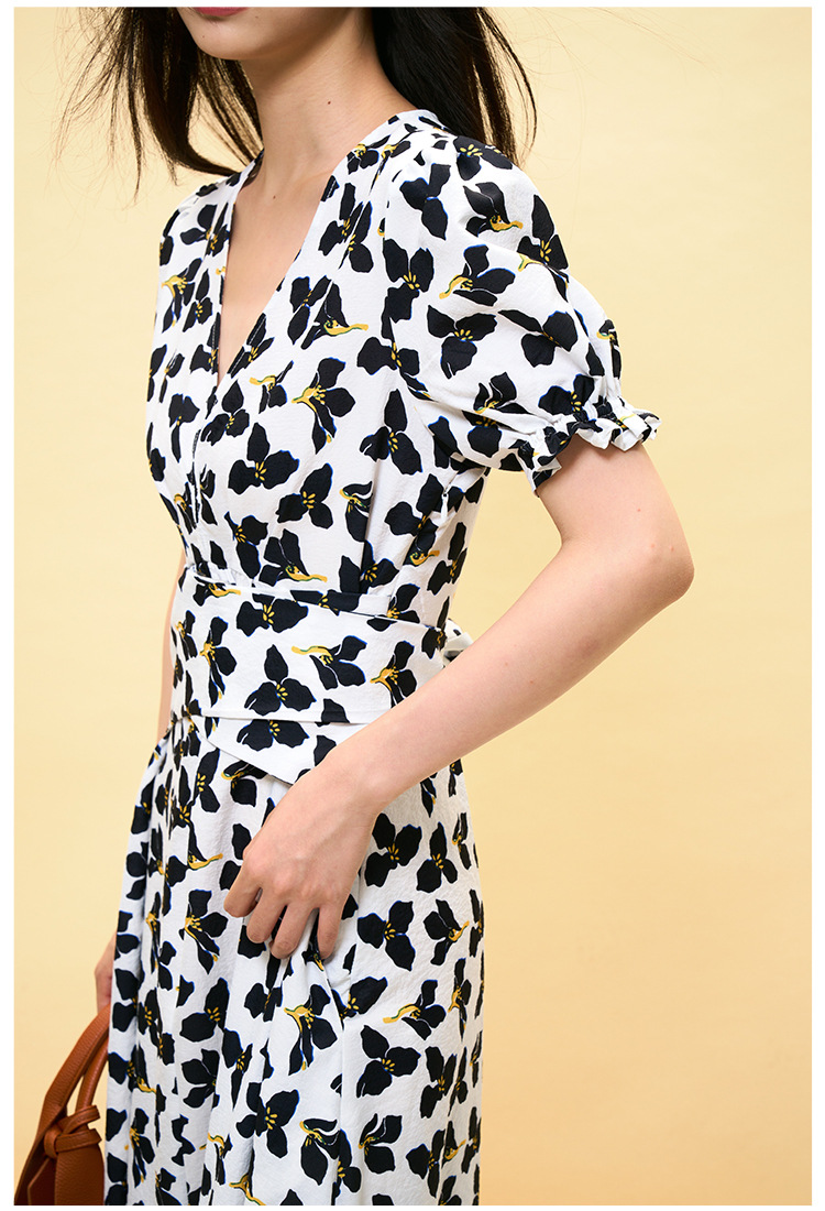 【 Shengdu 】 Summer New French-style printed V-neck, waist-cinching and slimming, puffed sleeves, large skirt hem floral print dress pic 20
