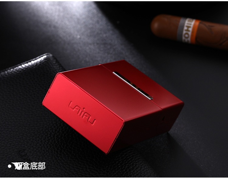 The magnetic flap aluminum cigarette box is pressure-resistant, moisture-proof, portable and can hold a whole pack of cigarettes. It can be placed in a personalized laser 20-cigarette box pic 25
