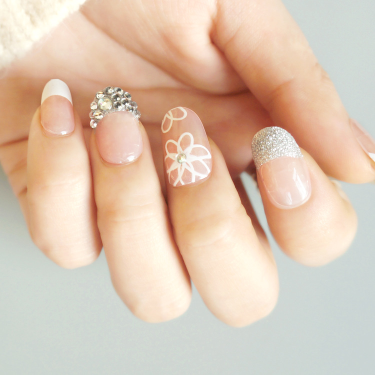 新款3D时尚镶钻新娘甲24片套装假指甲片美甲片背胶贴定做详情2