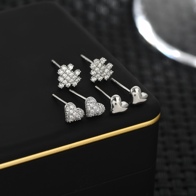 S925银针一卡三对套装耳钉女小众设计感爱心小耳饰睡觉不用摘耳坠详情8