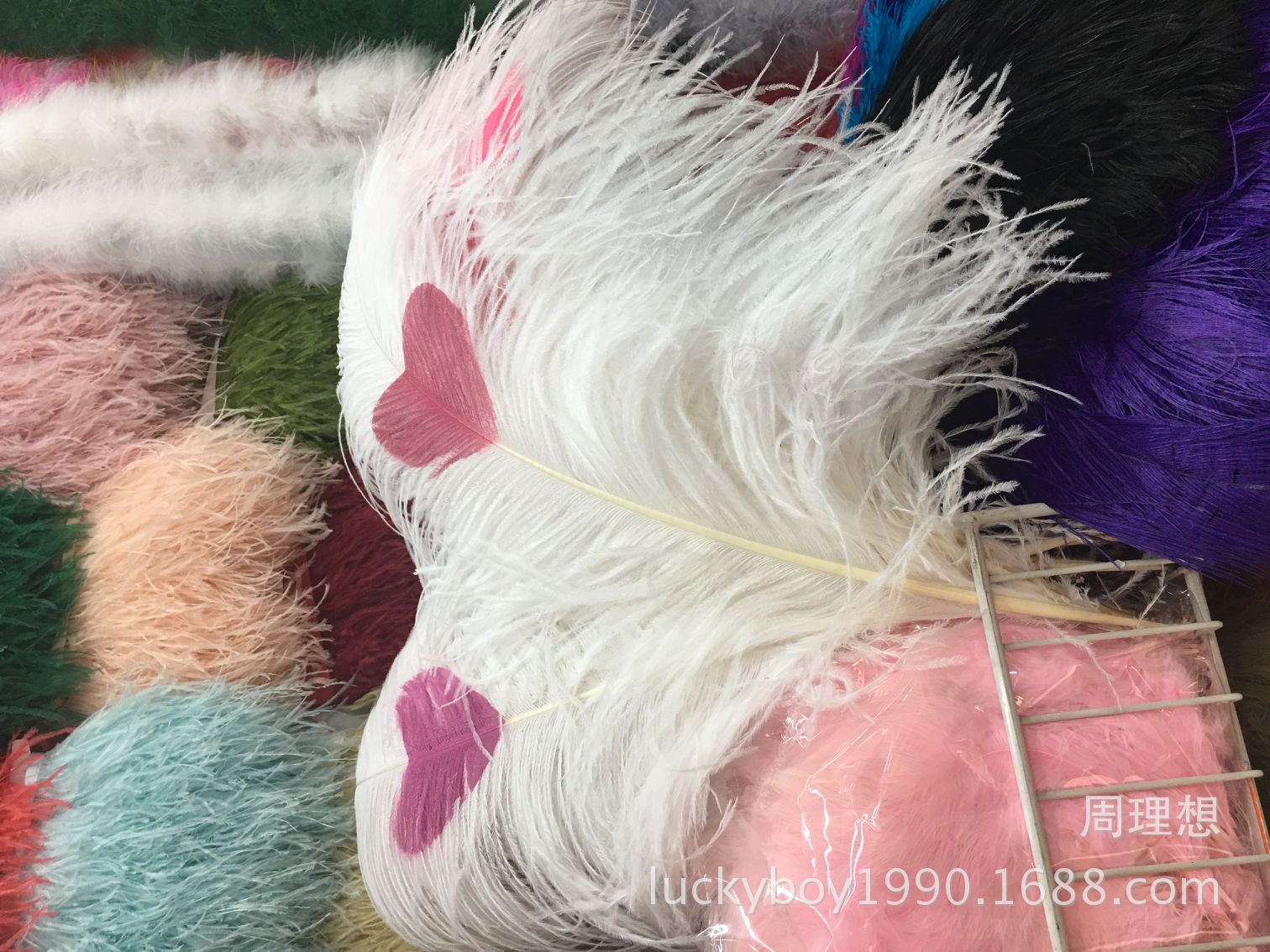 Wedding home decoration, pink creative heart-shaped ostrich feathers, party hotel decoration, photo props, ostrich feathers pic 33