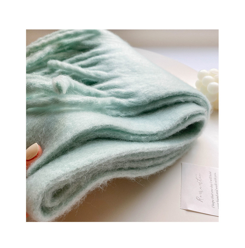 This winter Korean version of the export-oriented scarf is versatile. It features a thick and enlarged solid color shawl made of mohair, exuding a high-end and warm vibe pic 12