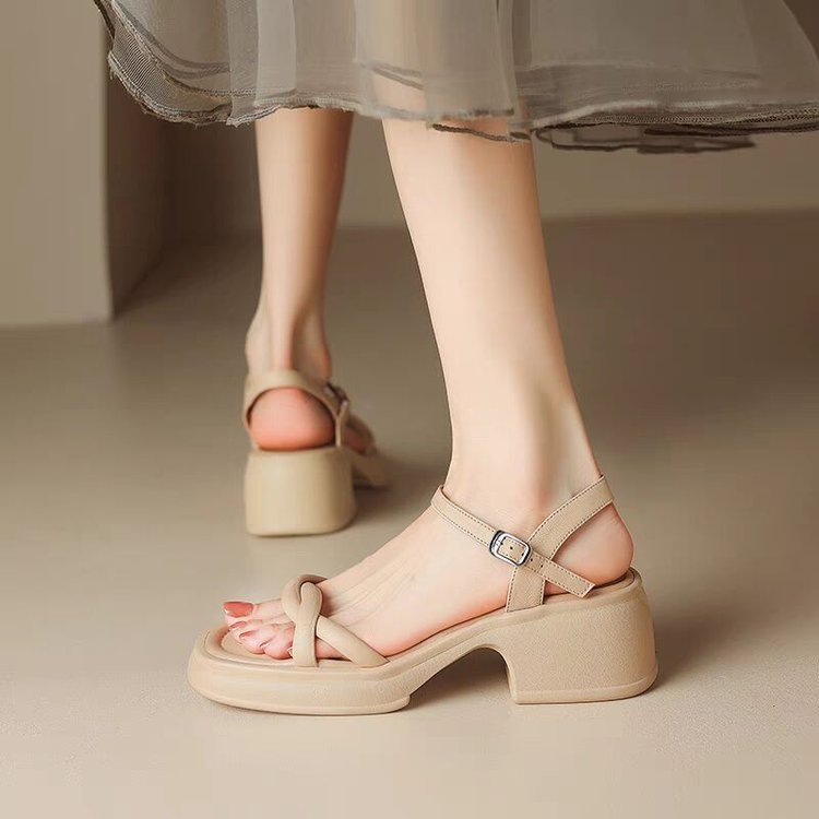 Super lightweight ~ Open-toe thick-soled one-strap sandals for women's 2024 new summer casual chunky-heeled beach shoes pic 20