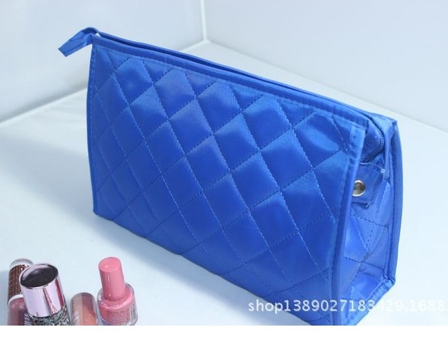 时尚韩版糖果色绣格化妆包手拿化妆包 新款小化妆包厂家直销批发详情12