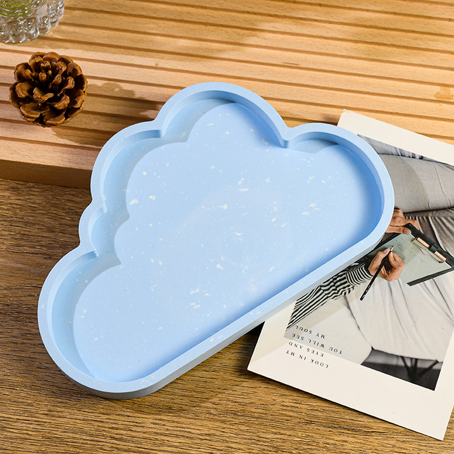 diy水晶滴胶模具镜面云朵碟子硅胶模具家居饰品展示盒详情9