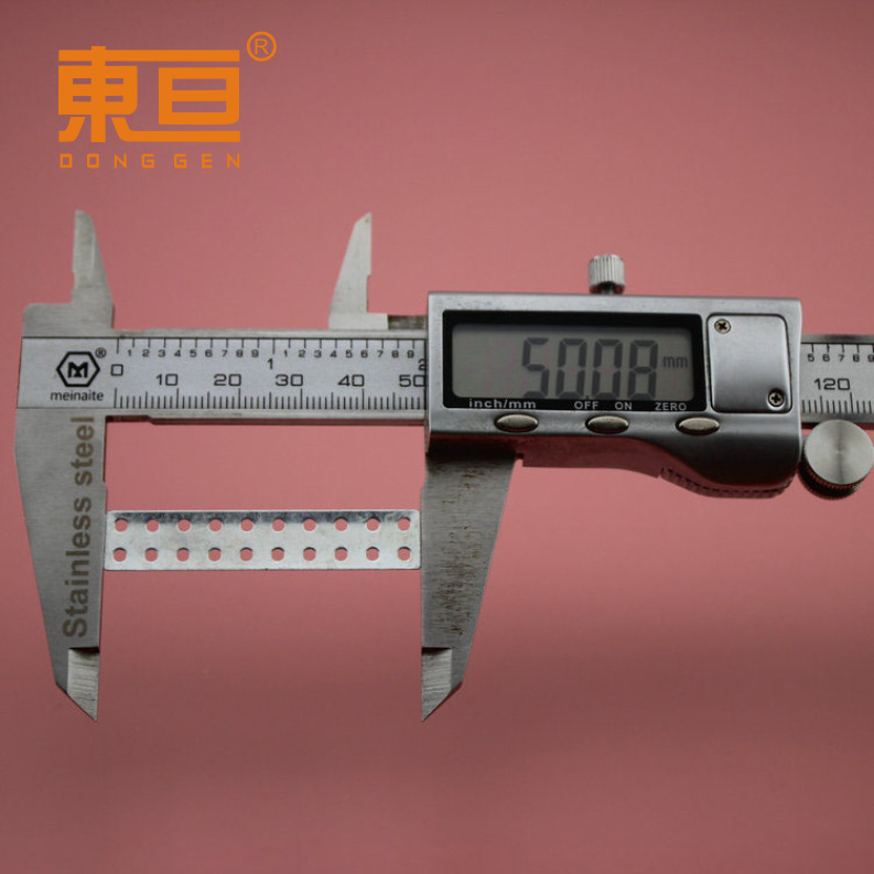 XXP50102BP multi-hole iron sheet, double-row flat iron sheet, iron sheet connecting sheet, technology building block parts pic 3