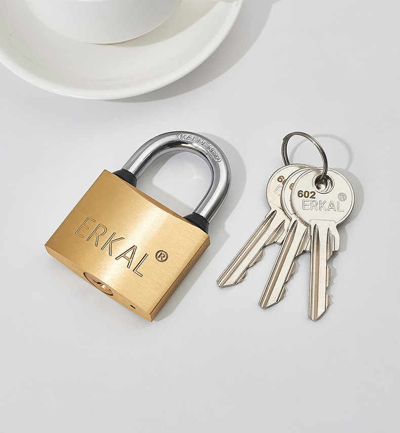 Factory wholesale of thick copper padlocks, medium and thick copper padlocks, foreign trade copper padlocks, customizable toolboxes, copper lock heads and locks pic 10
