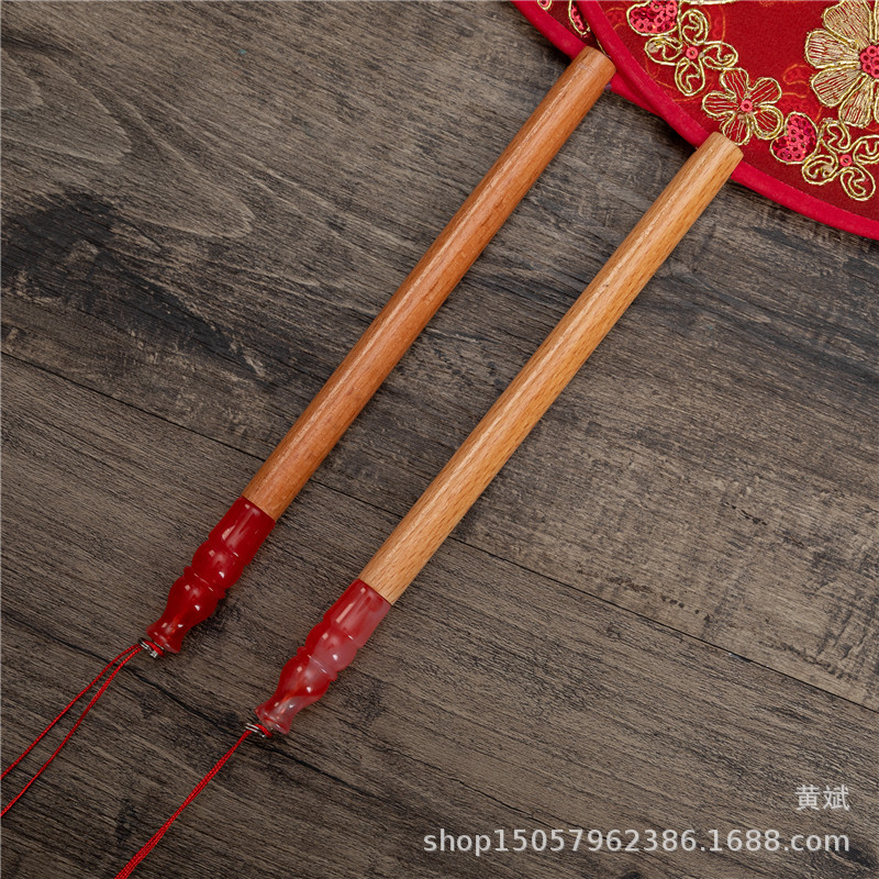 古风婚礼团扇刺绣宫扇盘金绣新娘伴手礼拍照道具扇子金色喜字喜扇详情12