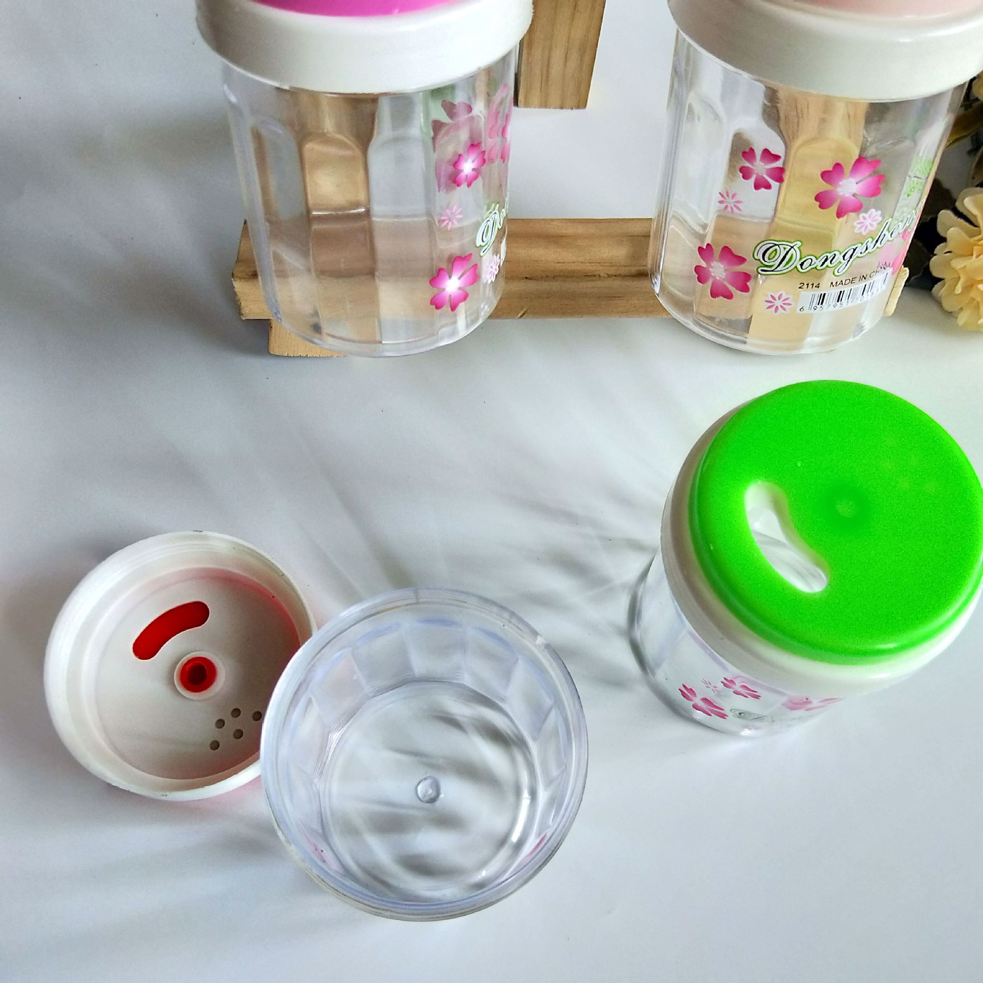 1-yuan store toothpick bottle, large plastic colored printed toothpick box, toothpick bottle, 1 yuan per piece, special batch pic 1
