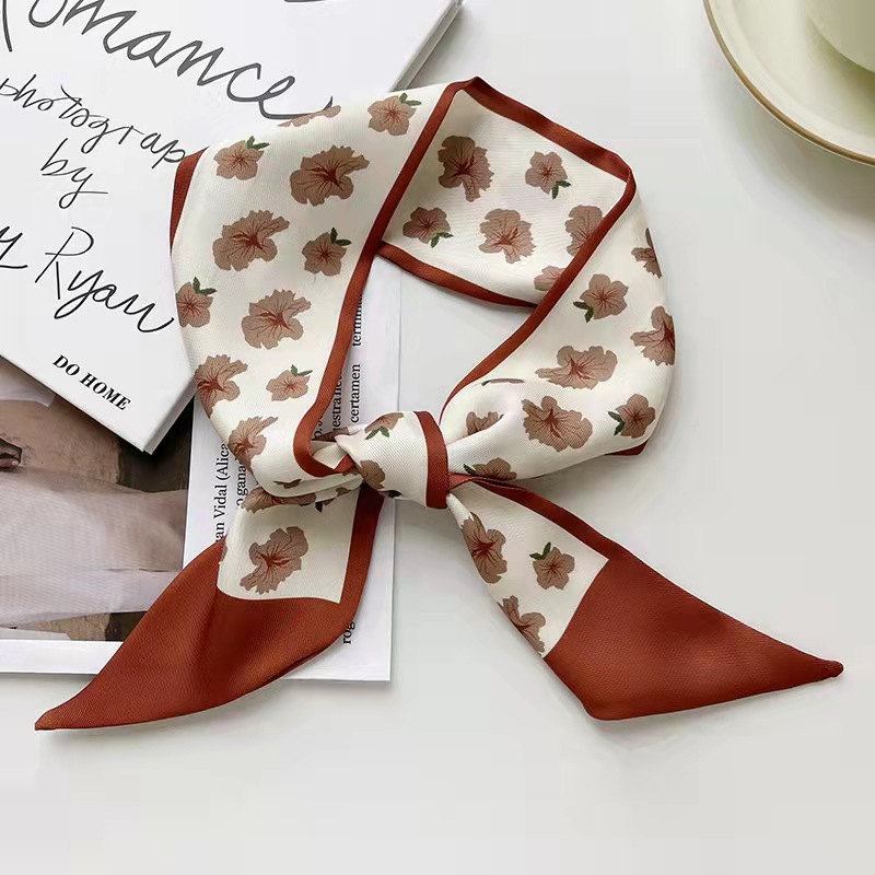 The long silk scarf exudes a high-end and elegant charm. The double-layer satin hair band is a Korean-style scarf for women. The ribbon decoration is a versatile suit scarf pic 7