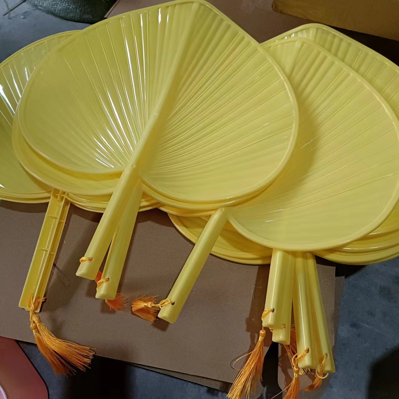 【厂家直销】新款加厚夏季塑料扇芭蕉扇子老式家用扇子儿童撕不烂详情14