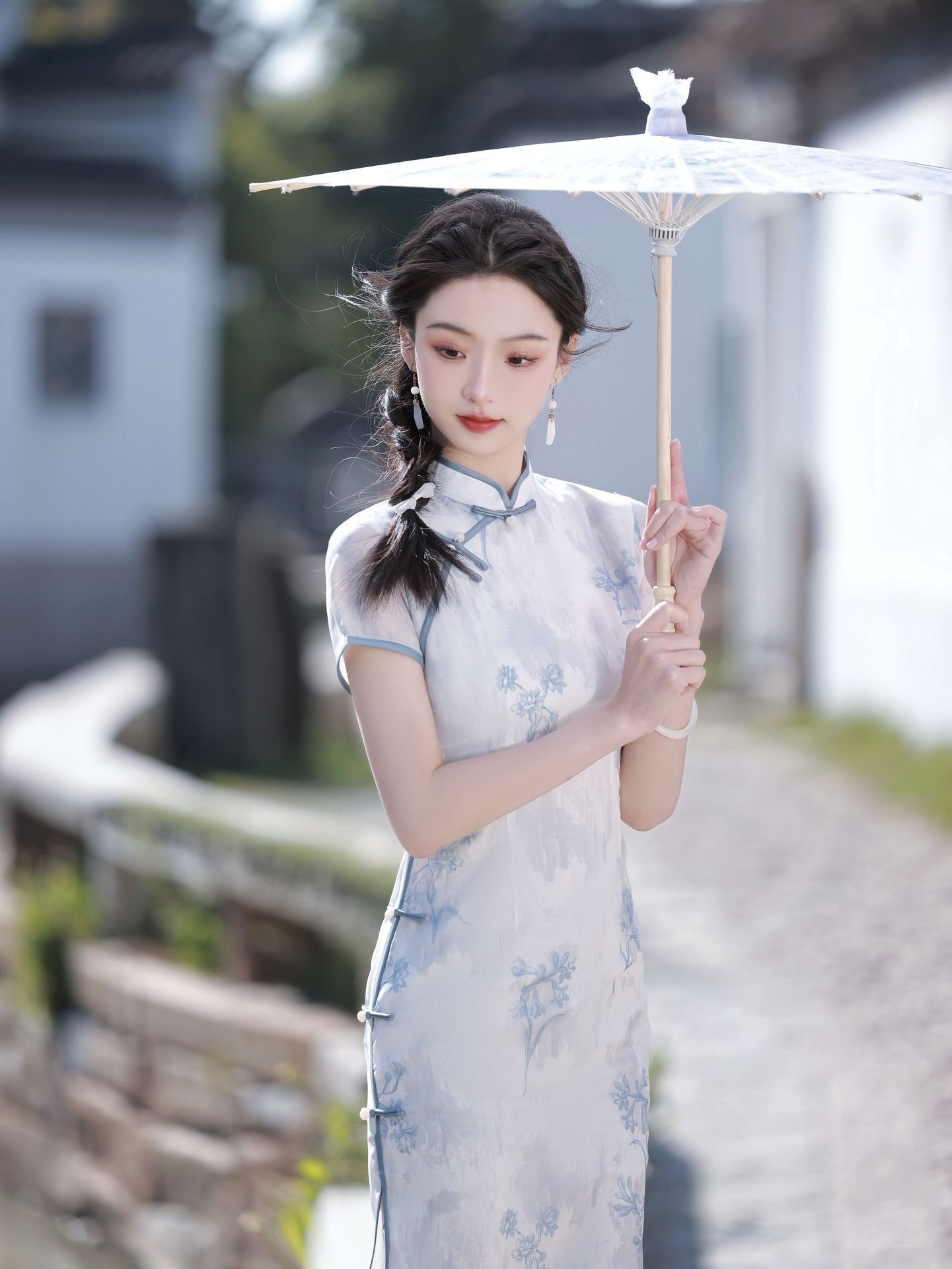 New Chinese-style traditional Chinese dress chiffon girl blue elegant cheongsam 2023 Spring/Summer New style improved cheongsam pic 4