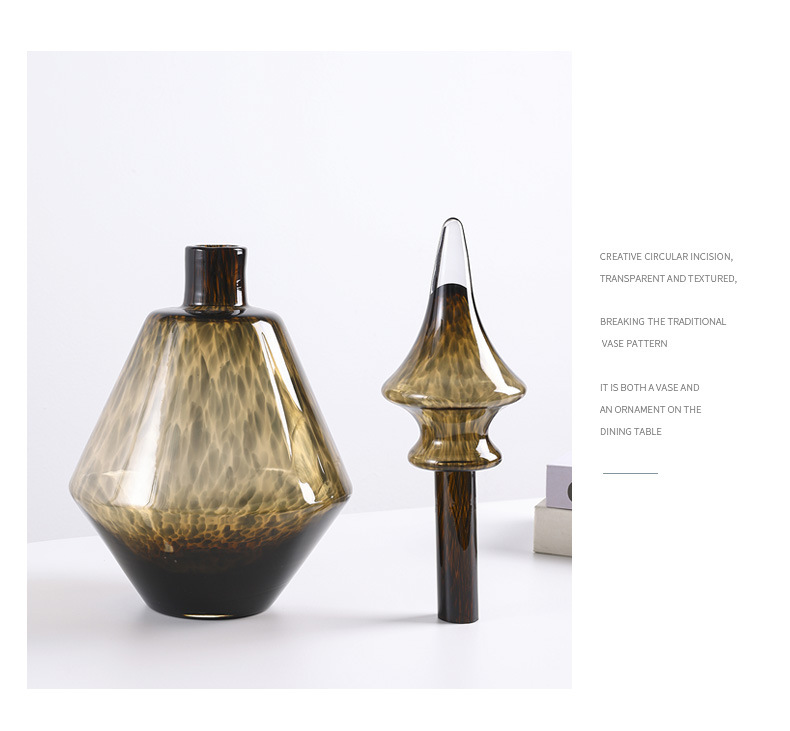 Amber leopard print glass soft furnishing design ornaments, flower vases, high-end home decoration, hotel soft furnishing ornaments pic 6