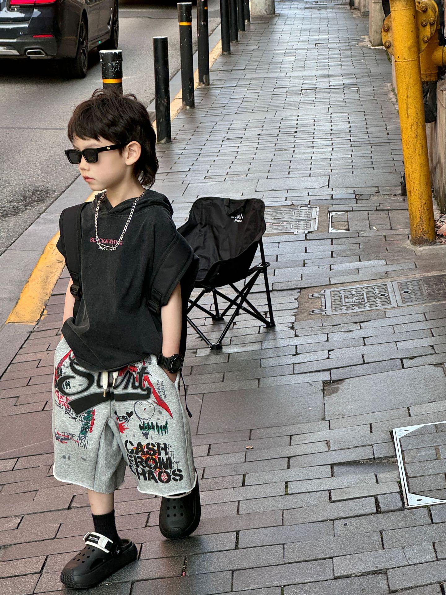 泰如2024夏季新款韩版男童百搭潮酷美式印花无袖连帽T恤儿童上衣详情12