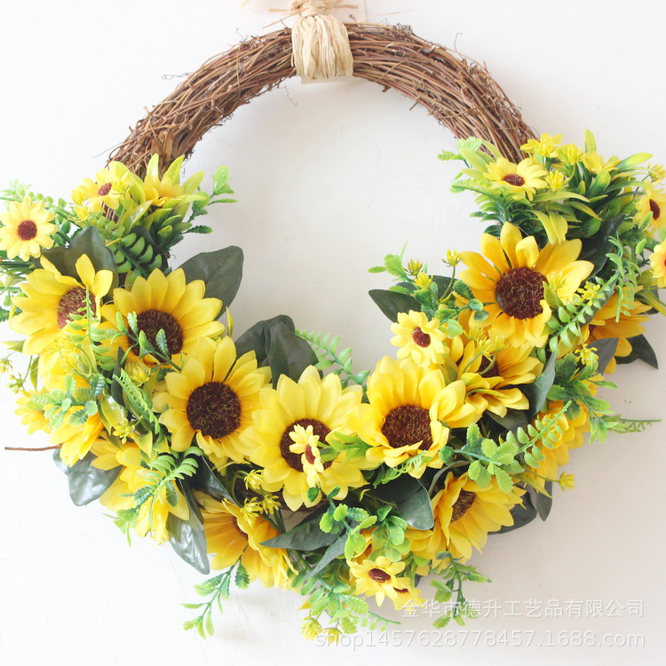 Desheng Cross-border E-commerce Amazon Spring Sunflower, Bee Festival Wreath Home Decoration Factory Wholesale pic 1