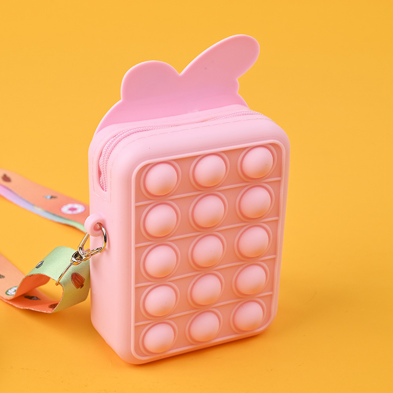 Cross-border new rat-extermination pioneer coin purse Cartoon Unicorn single-shoulder diagonal silicone bag decompression silicone coin purse pic 23