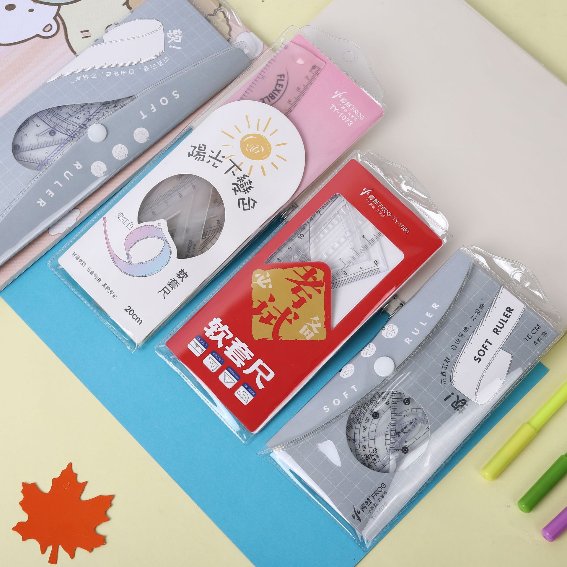 Wholesale of creative flexible rulers for exams, 20cm rulers for primary school students, four-piece set of stationery, straight rulers, and set squares for Angle measurement pic 4