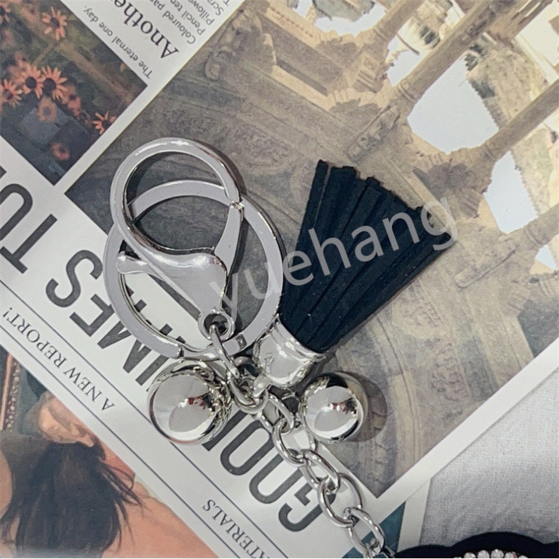 跨境电商克罗心两头尖水钻钥匙扣挂件韩国绒流苏详情19