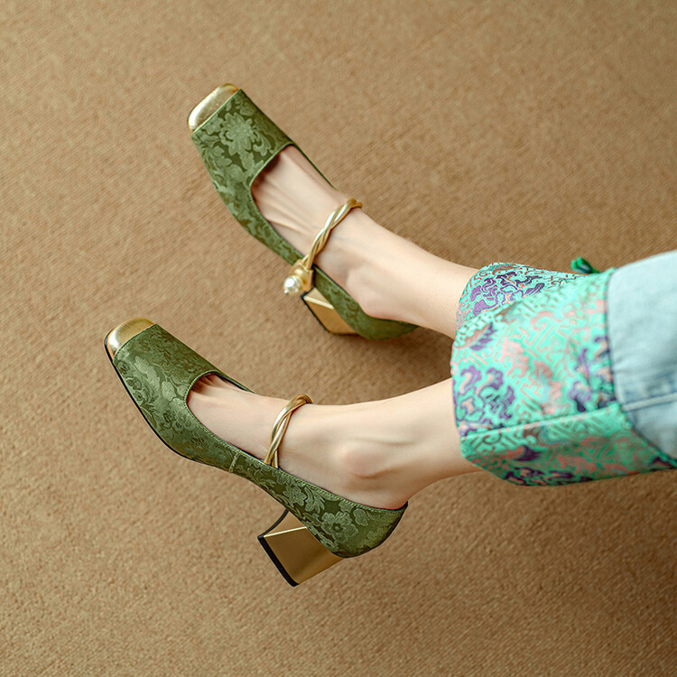 新中式国朝风单鞋2024春季新款百搭复古法式粗跟方头浅口女士单鞋详情41