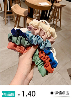 A cross-border best-selling fashionable European and American style golden C-shaped chain earring set with a touch of light luxury and high-end elegance for women pic 13