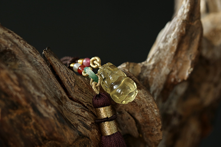 Natural crystal tassels, car hangers, bag hangers, key hangers, yellow crystal PI Xiu waist accessories, Hanfu, walking prohibition, cheongsam, lapel pic 6