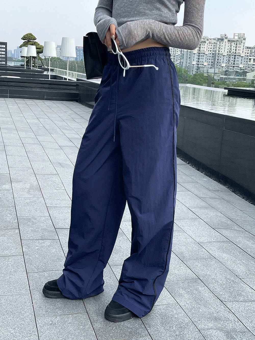 子川蓝色系清凉垂感工装裤女2024夏季新款松紧腰百搭直筒长裤8656详情36