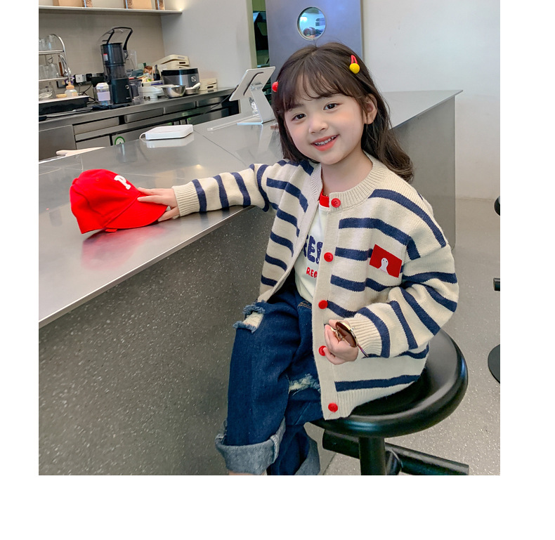 女童秋款针织开衫2023秋季新款中小童宝宝洋气毛衣t恤牛仔三件套详情23