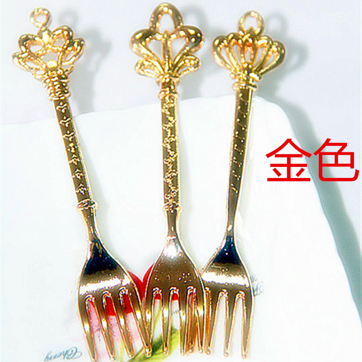 Retro crown fruit fork set in gold, silver and bronze colors, creative and fashionable 4-finger fork, retro fork, auspicious and lucky knot pic 10