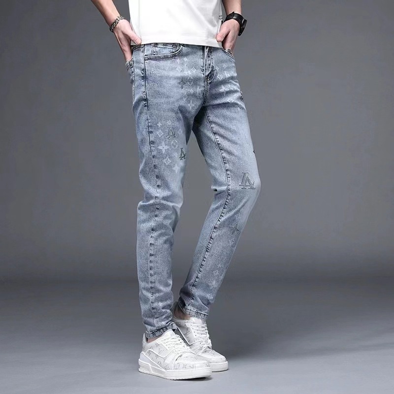 2024 Summer thin, high-end printed, embossed and diamond-encrusted jeans for men, slimming Korean style, versatile, elastic and casual long pants for men pic 4
