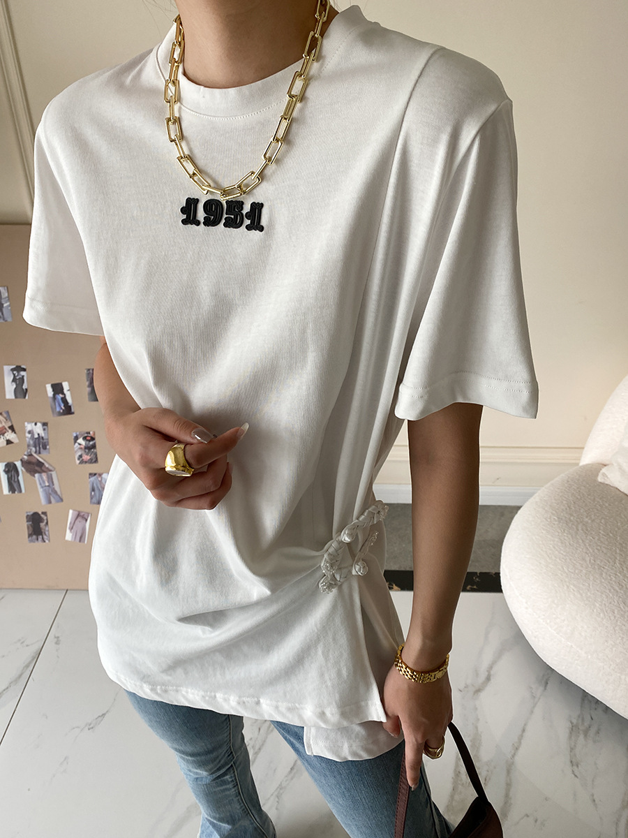 Sinan guoji plato hebilla bifón caída hombro manga camiseta mujer moda cool sentido de diseño verano 2022 nuevo SN1425 pic 44