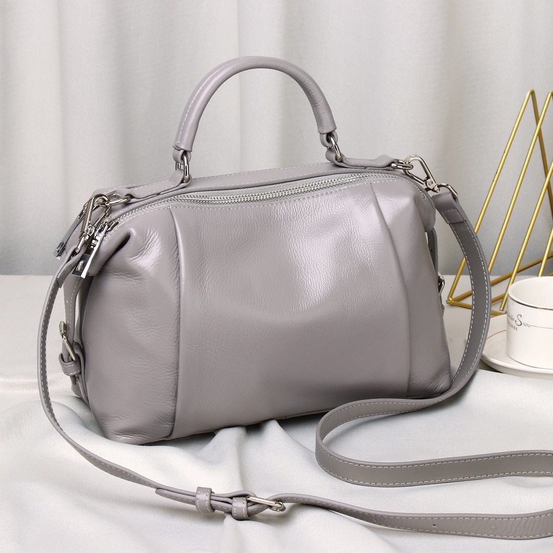 2024新款头层牛皮大容量女士手提包时尚休闲单肩包多功能斜挎包详情4