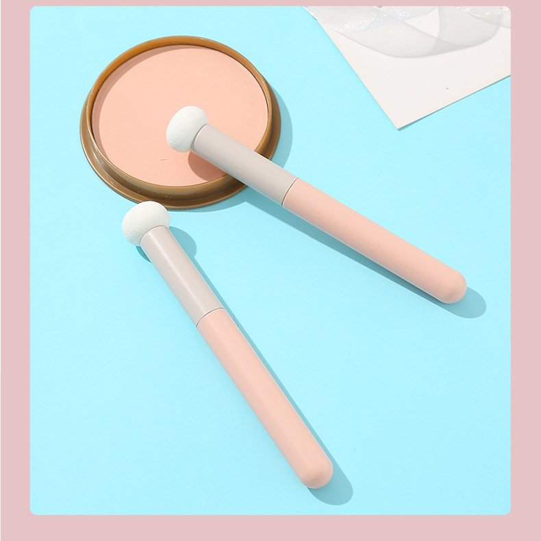 Little Steamed Bun Concealer Brush, Sponge Mushroom head, dark circles, tear troughs, nasolabial folds Concealer brush, even and seamless makeup brush pic 8