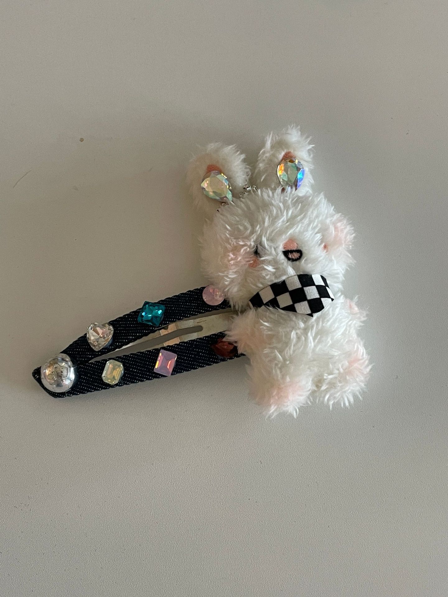 Cute plush rabbit bear denim hair clip, ins high-end colored diamond, sweet, cool, soft and cute girl large hair clip and hair accessory pic 4