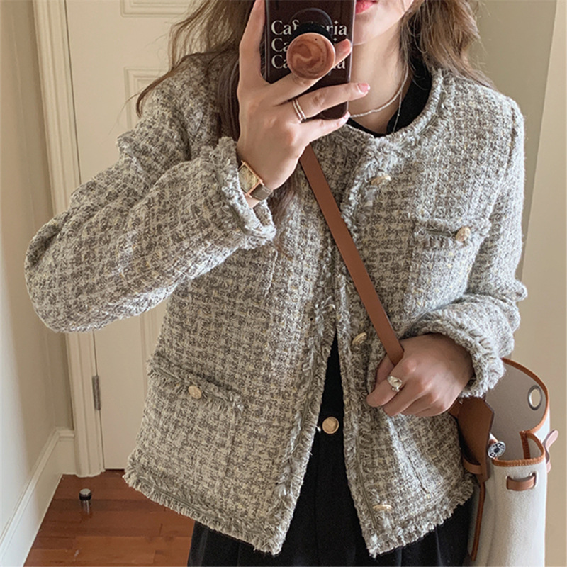 A new Korean-style loose tassel and small Chanel fringed thickened coat for women in the autumn and winter of 2023 pic 4