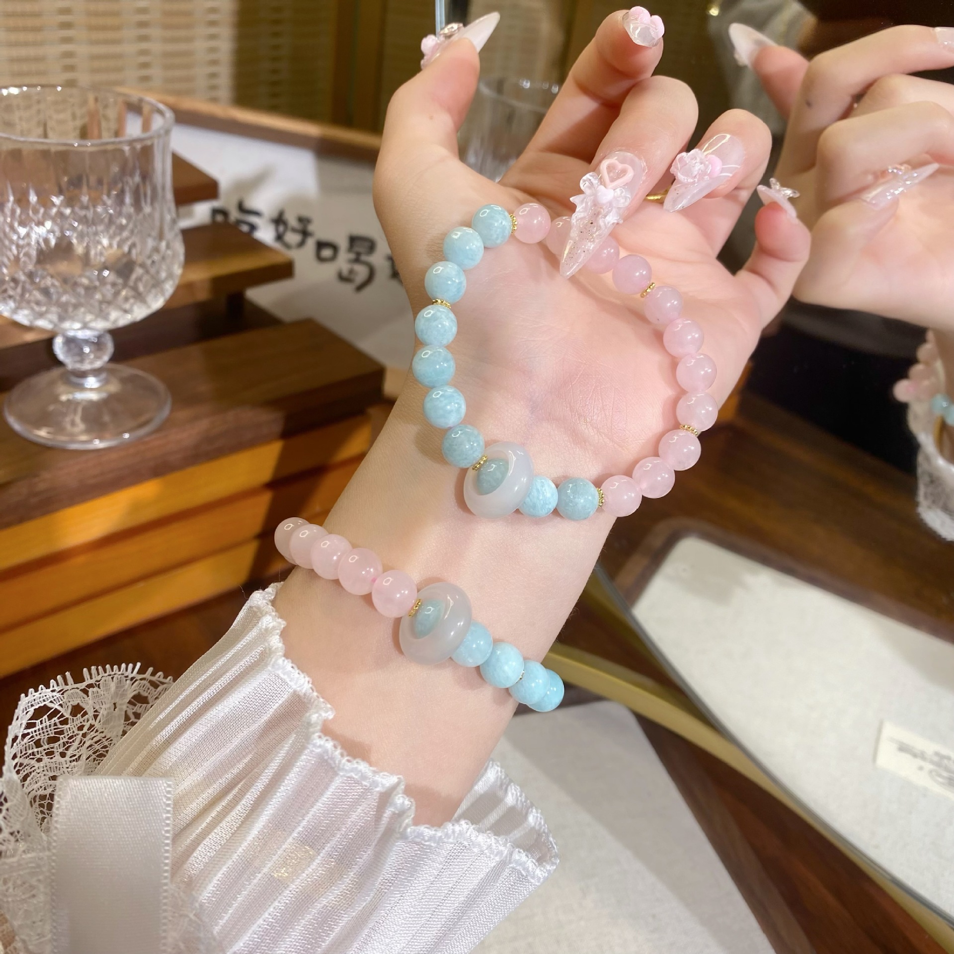 2025 Fresh and Natural Stone Powder Crystal Original Handmade White Crystal Bear Bracelet, source factory, fashionable bracelet pic 3