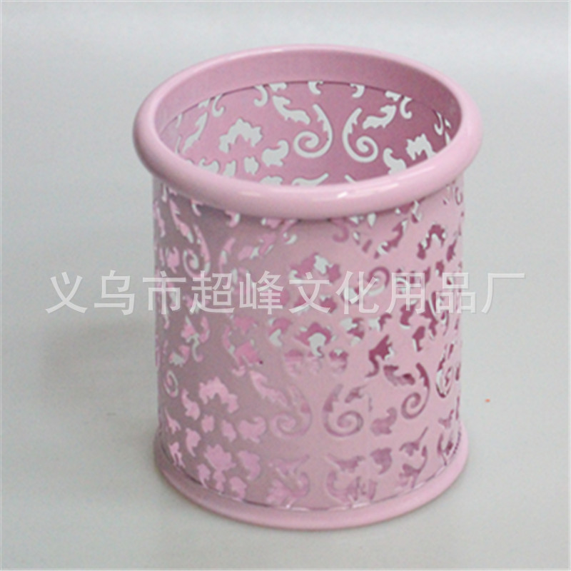 树藤笔筒粉色