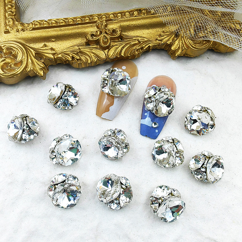 High-quality fat square pile diamond finished nail art accessories, super shiny and best-selling white champagne pile diamond ball nail decoration diamonds pic 5