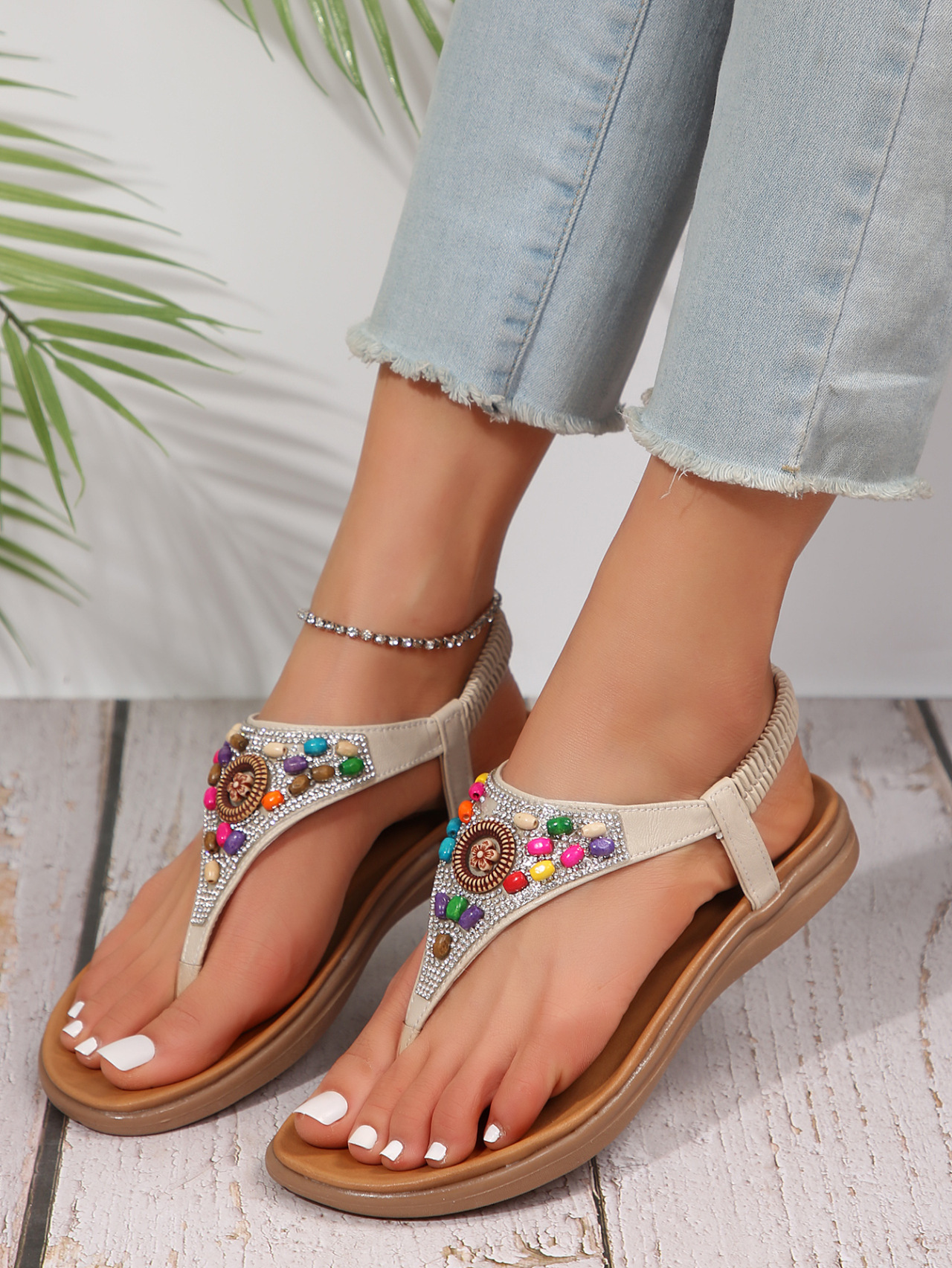 罗马凉鞋女2024年夏季仙女风平底学生舒适夹脚趾波西米亚串珠凉鞋详情7