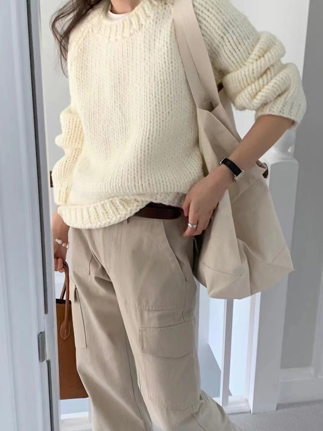 2023 in-stock Handongdaemun autumn/Winter new oun*e round-neck handcrafted pullover loose wool casual sweater top pic 23