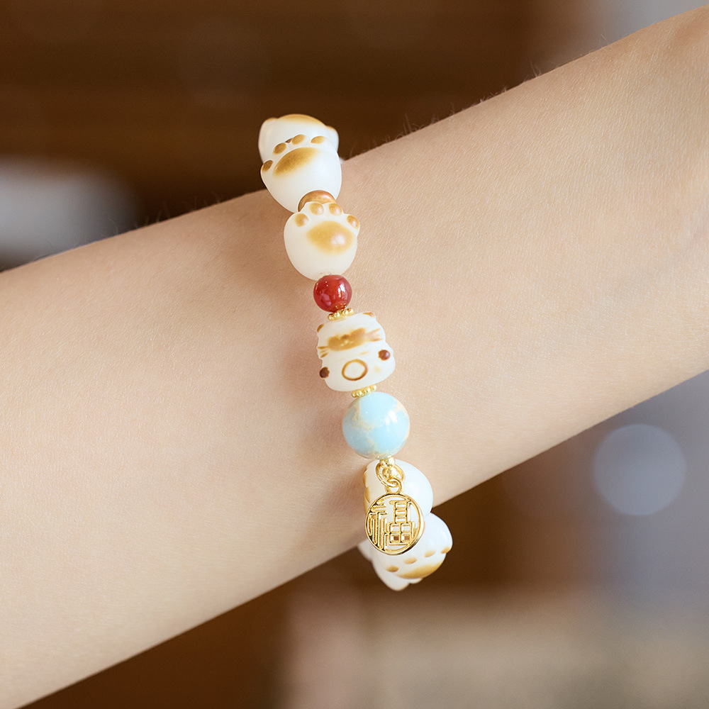 Natural charcoal-grilled cat paw Bodhi root bracelet, female cat milk bean pendant, Bodhi root little cat Buddhist prayer beads bracelet wholesale pic 15