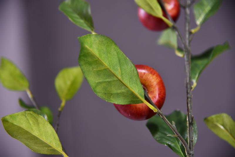 Dongli Flower Industry Factory offers wholesale of artificial apple branches, high-end artificial fruit and berry tables, wedding model room decorations, and photography props in stock pic 11