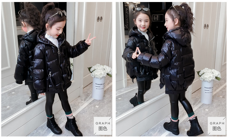 2022 New style of winter cotton-padded clothes for girls: Stylish and casual cotton-padded clothes for little girls, thickened Korean version for big kids to wear outside in winter pic 9