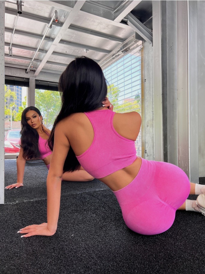 跨境显瘦运动套装女时尚修身磨砂瑜伽服文胸短裤跑步健身服定制详情6