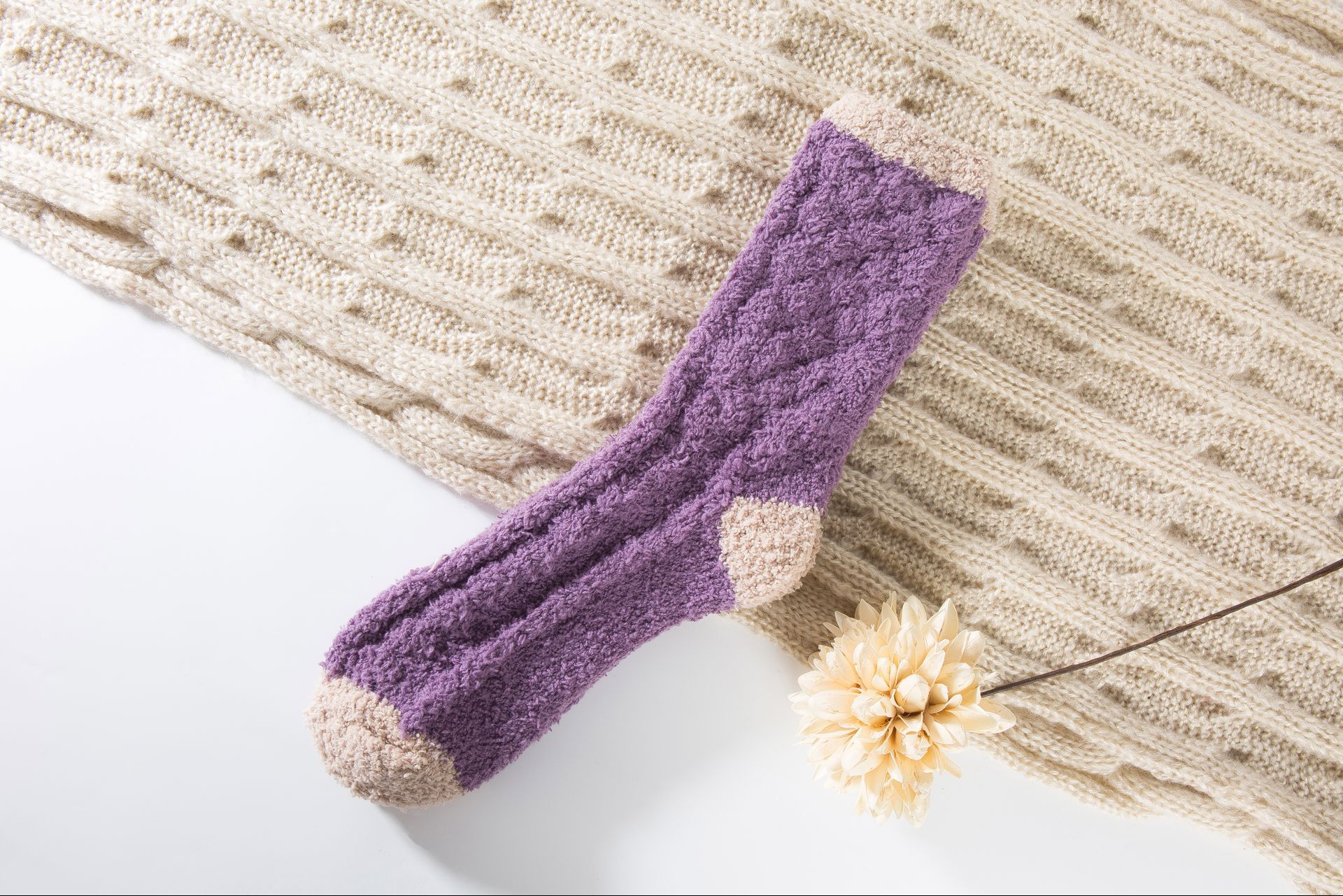 904066F13000580519A109B5672A3C