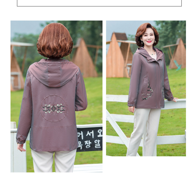 New autumn coats for middle-aged and elderly women, short embroidered jackets for mothers, and hooded windbreakers for middle-aged women pic 27