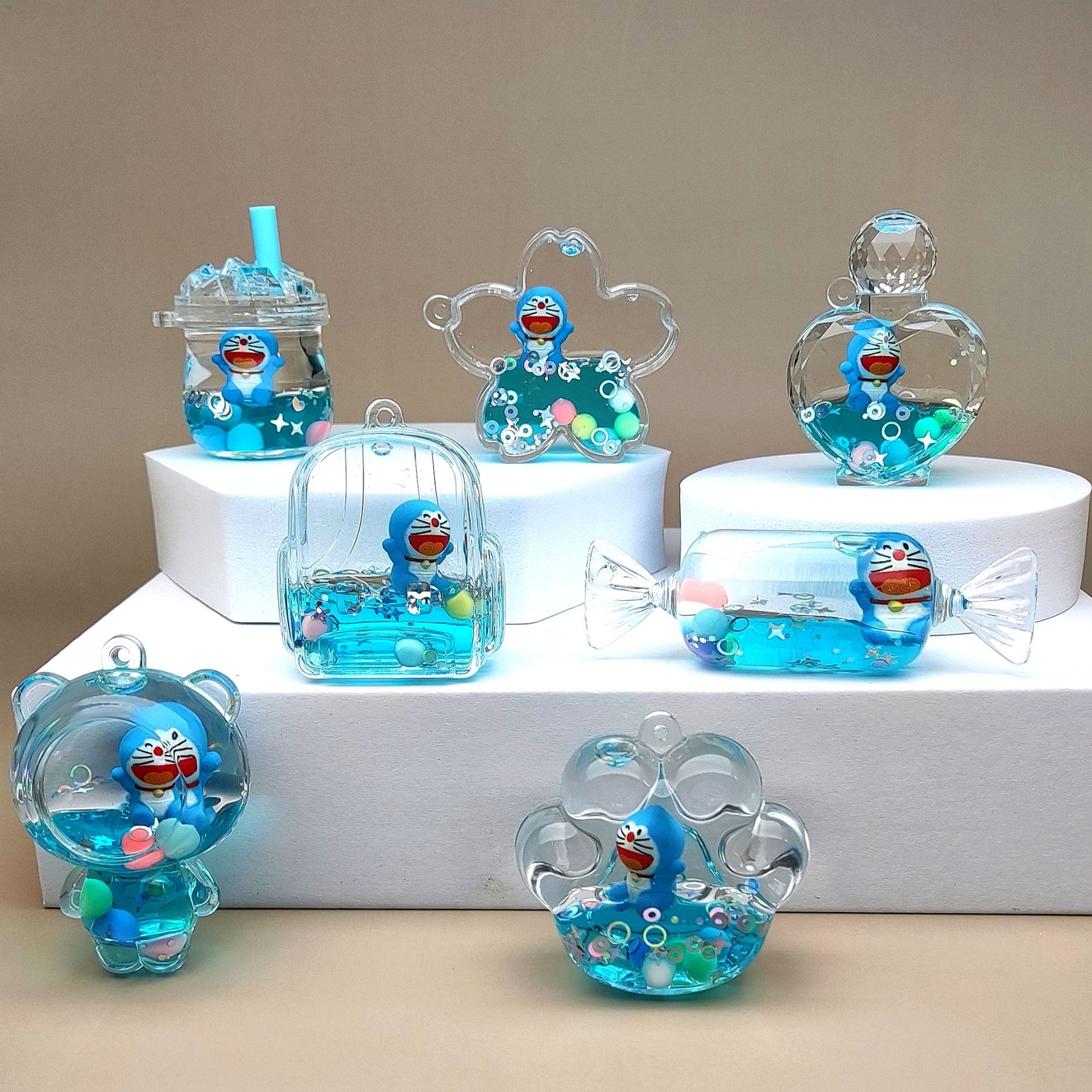 创意亚克力入油流沙瓶蓝色卡通钥匙扣香水汽车配饰桌面摆件饰品详情1