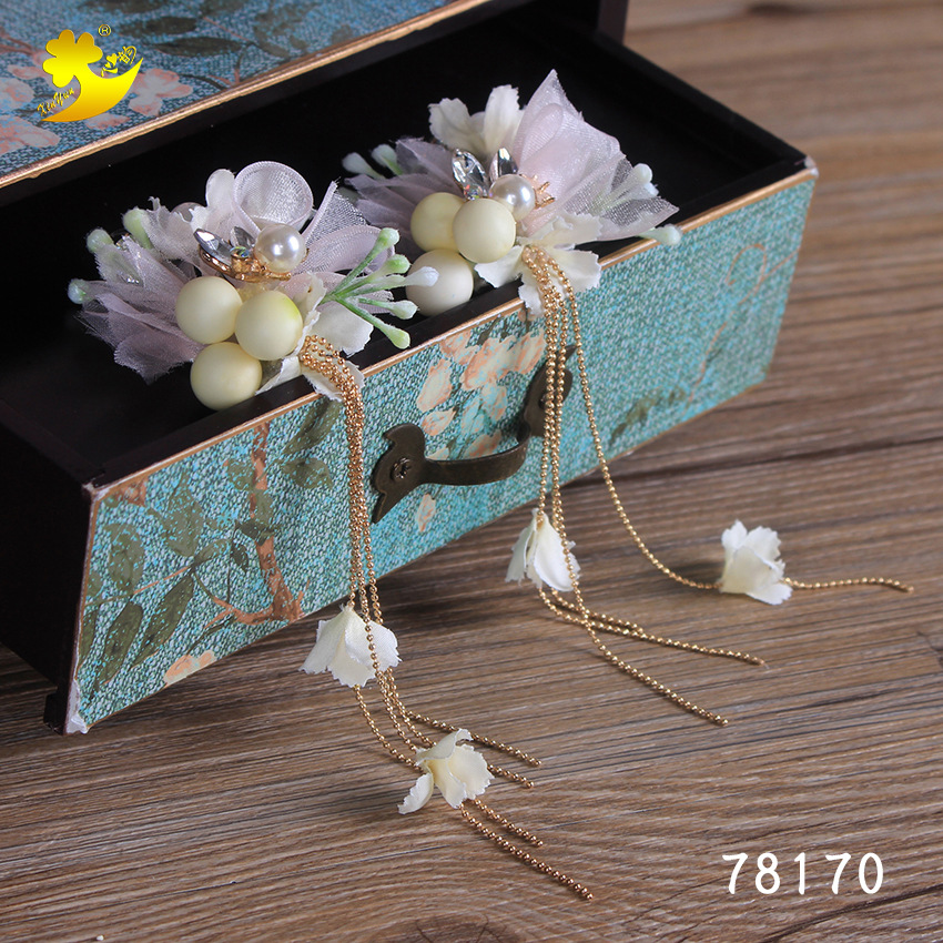 Direct sales of European and American flower earrings, forest girl vacation photography, retro and personalized tassel stud earrings, advertising promotion, Yiwu hair accessories pic 17
